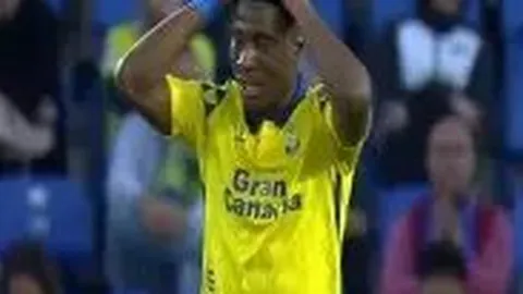 王楚钦应战压力：对手皆轻松应对，贺晓龙27分125分引发热议