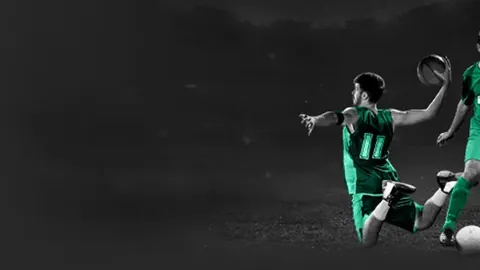 美国足球联赛焦点战：敦刻尔克对决甘冈，甘冈能否逆袭成功？